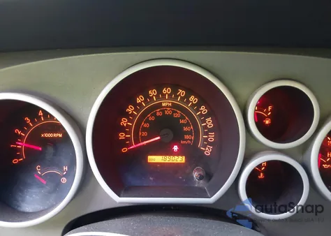 2010 Toyota Tundra Grade 5.7L V8 из США, поврежденный, VIN 5TFDY5F16AX098631